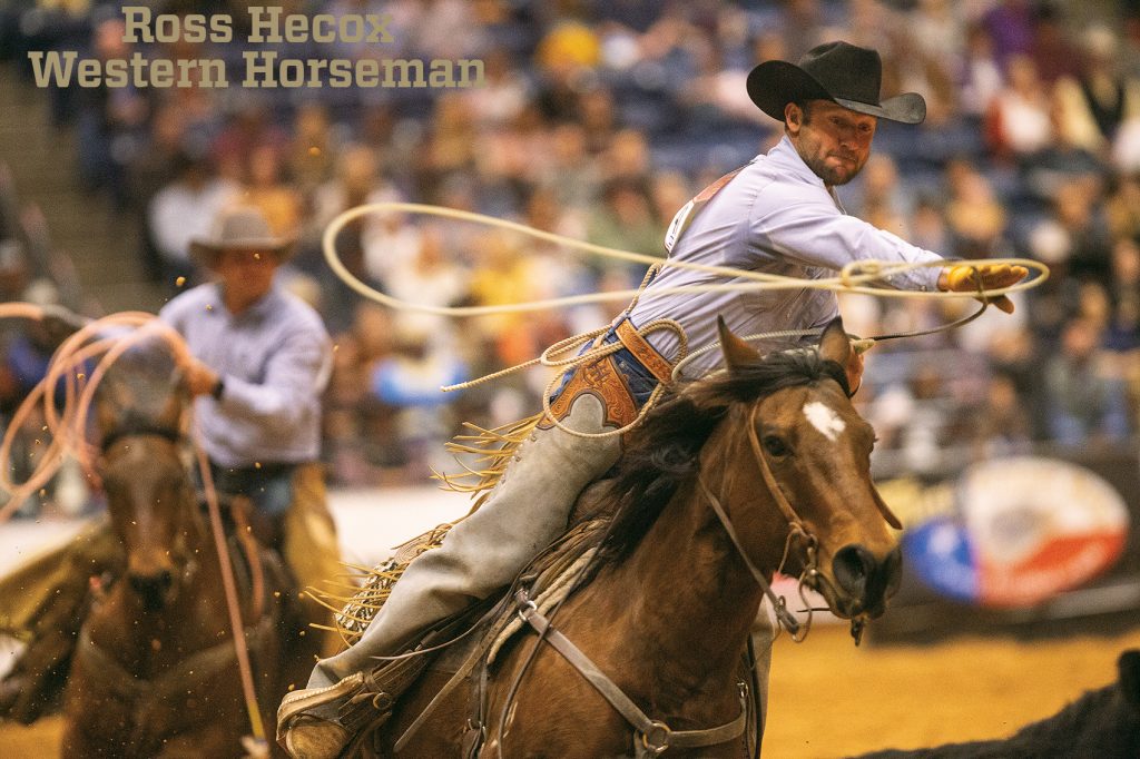 Nick Peterson ropes on Jolly Rancho