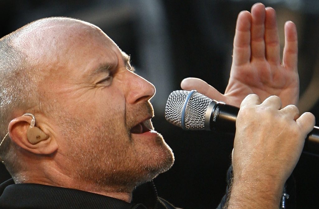 A rock music legend and Davy Crockett make an unusual Western pair. Phil Collins remembers the Alamo and Texas history. 