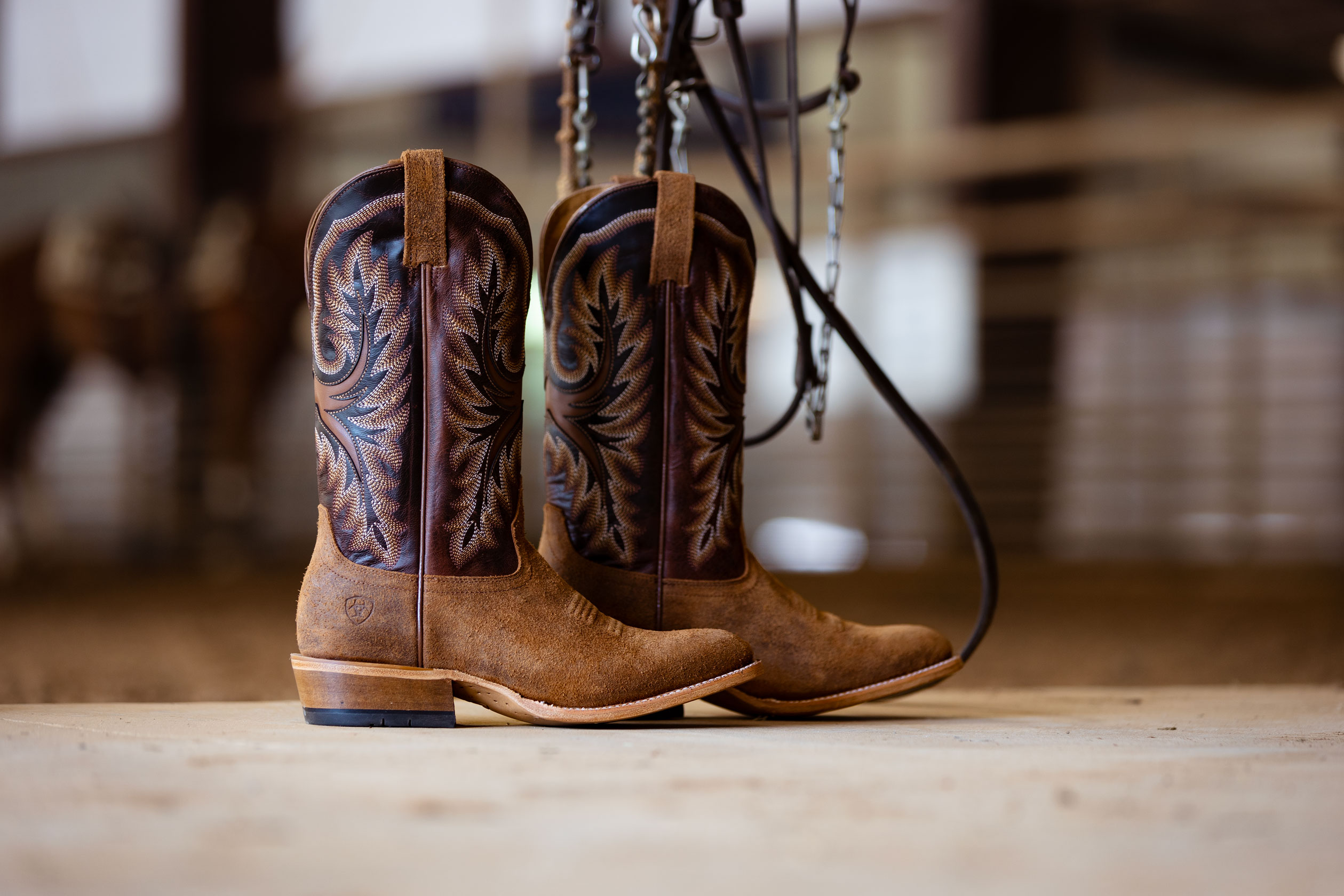 ariat cowboy boots